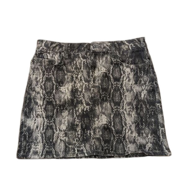 Zara Mini Skirt Size Medium Basic Z1975 Denim Snake Print - Picture 1 of 10